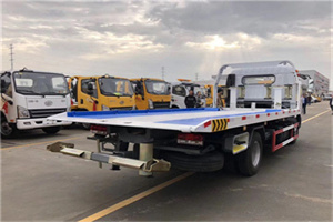 久治汽车救援补胎